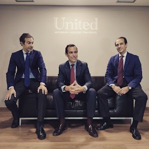 United Abogados y Asesores Tributarios — Sevilla
