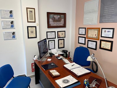 C.S.S.- PERITOS JUDICIALES
