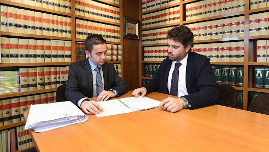 Bufete De Abogados Javier Dapena — Gijón