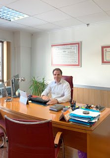 Mejor llama a Carlos