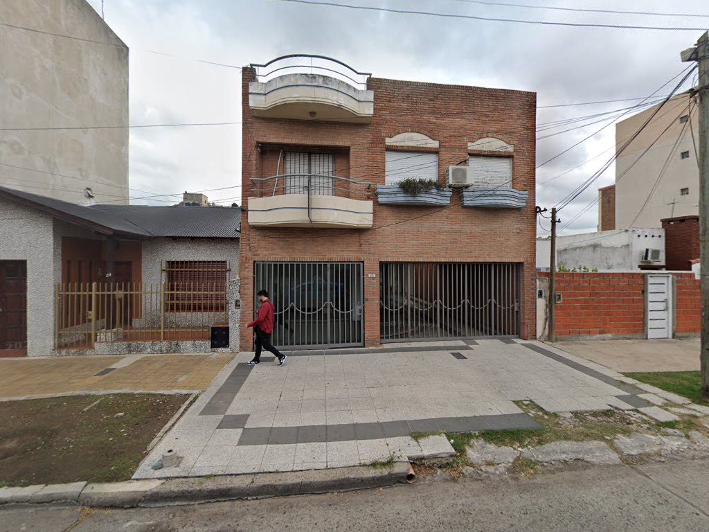 Dr. Juan Manuel Curubeto - Abogado — Morón