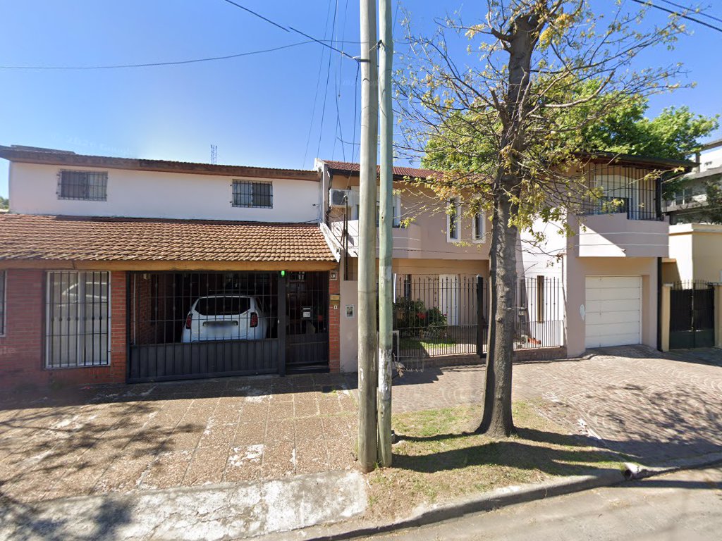 Dra Natalia E Vilmaux — Villa Ballester