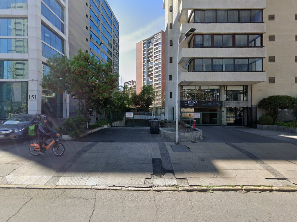 Court & Sainz — Las Condes
