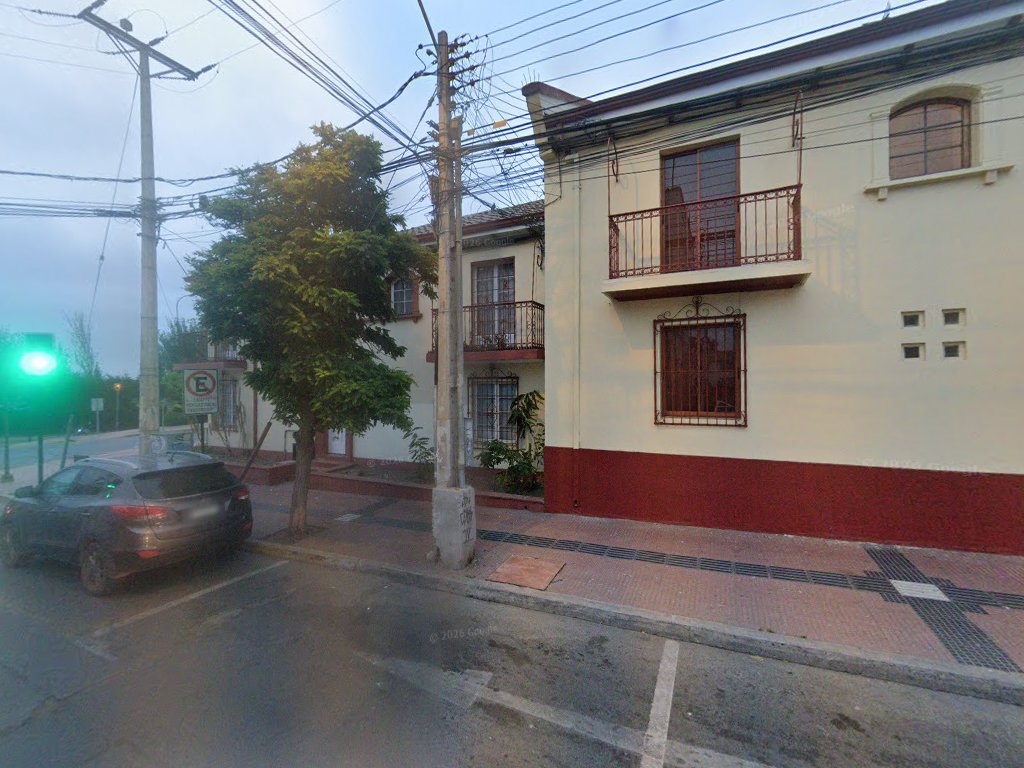 Estudio Castillo Abogados Y Servicios Legales Limitada — La Serena