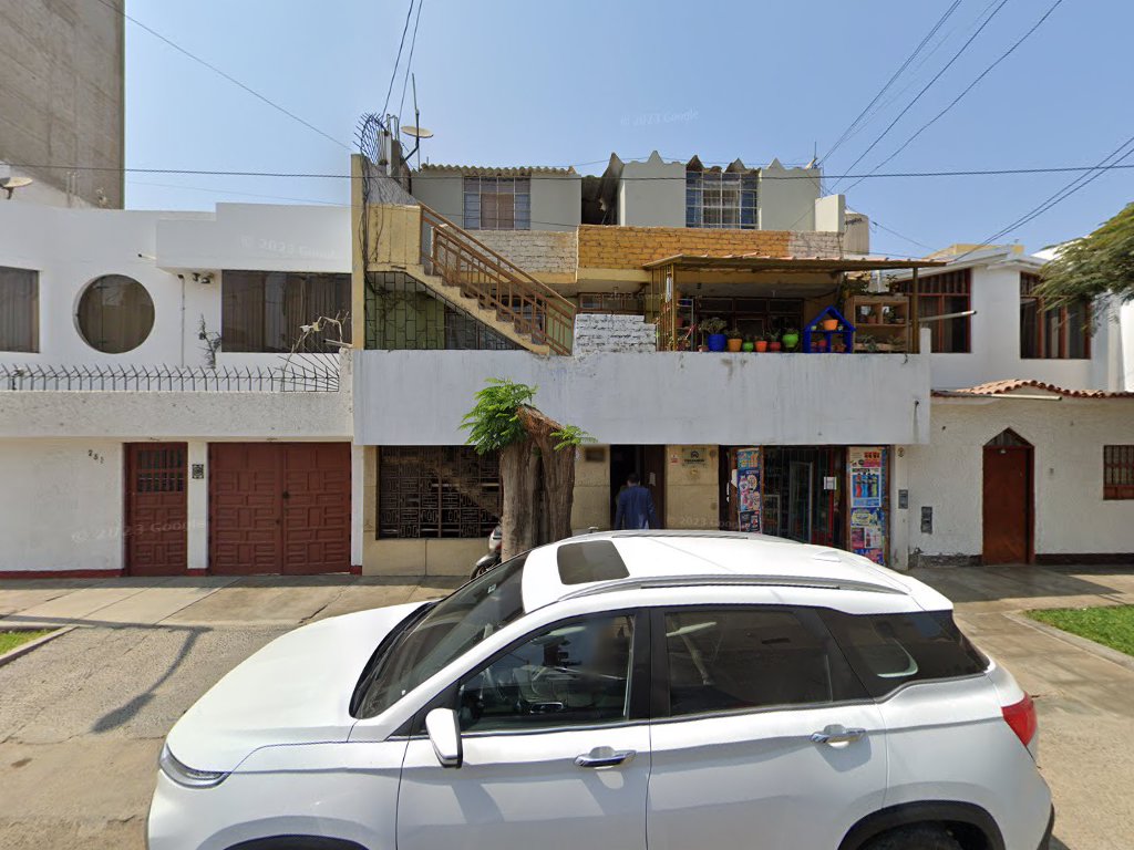 LEIVA & ALARCÓN ABOGADOS ASOCIADOS — Trujillo