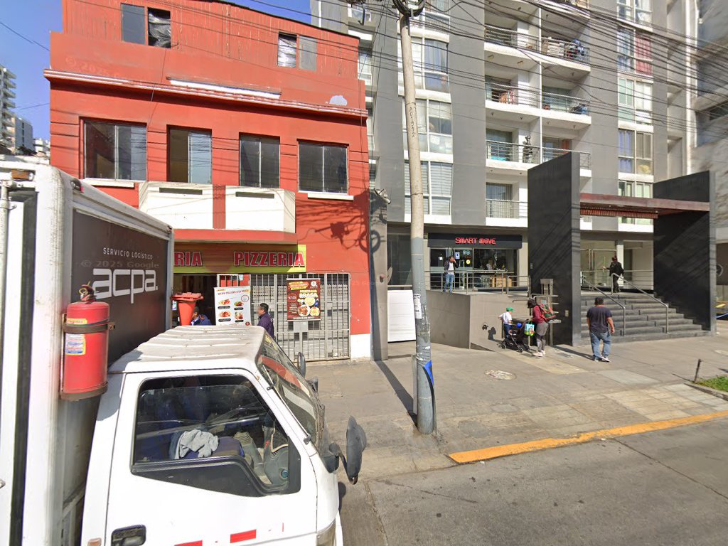 Palacios & Palacios Asociados - Asesoría Legal Migratoria y Empresarial — Av. Gral. Juan Antonio Álvarez de Arenales