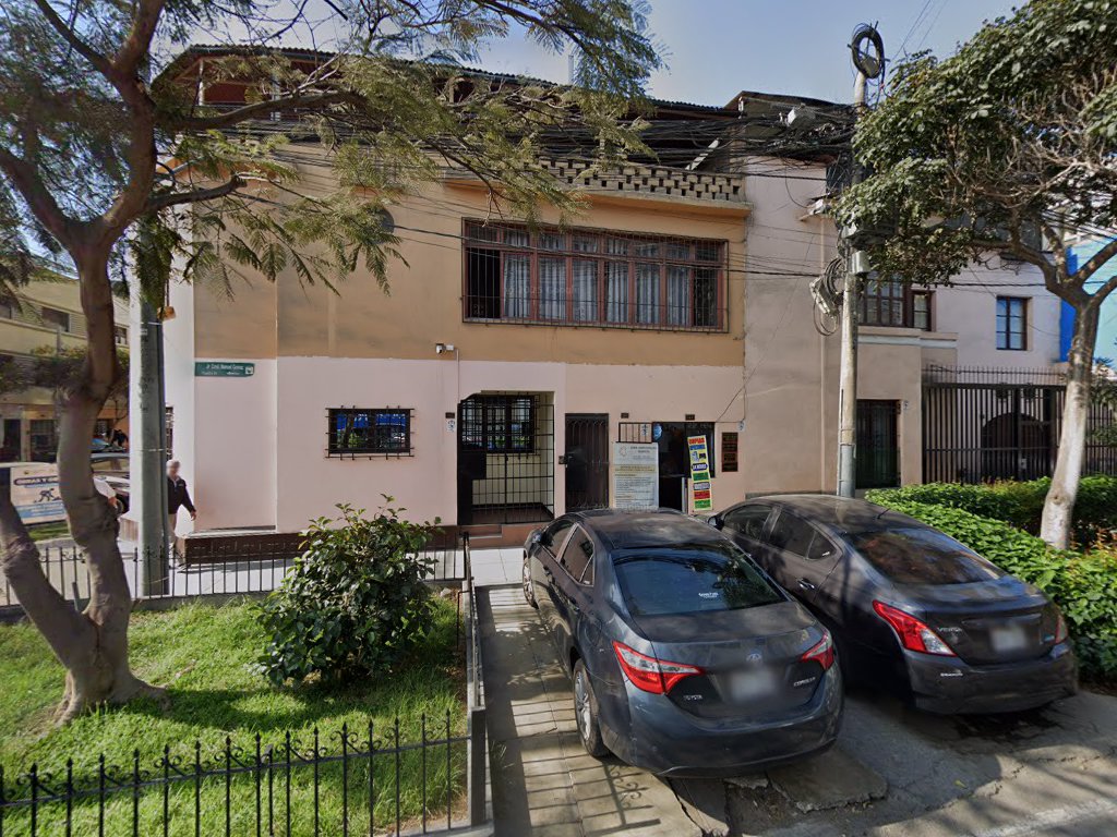 ESTUDIO JURIDICO EMPRESARIAL COLUNGA EIRL — Lince