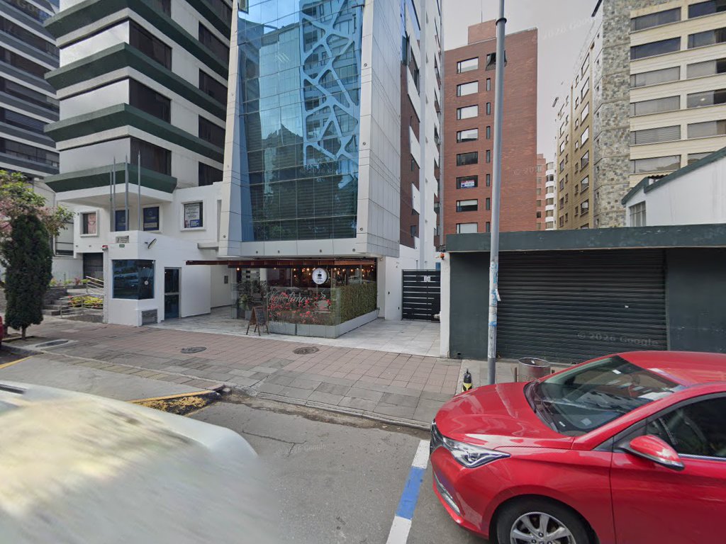 Legal Services Lawyers Bureau — Quito