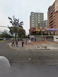 De La Torre Abogados — Quito