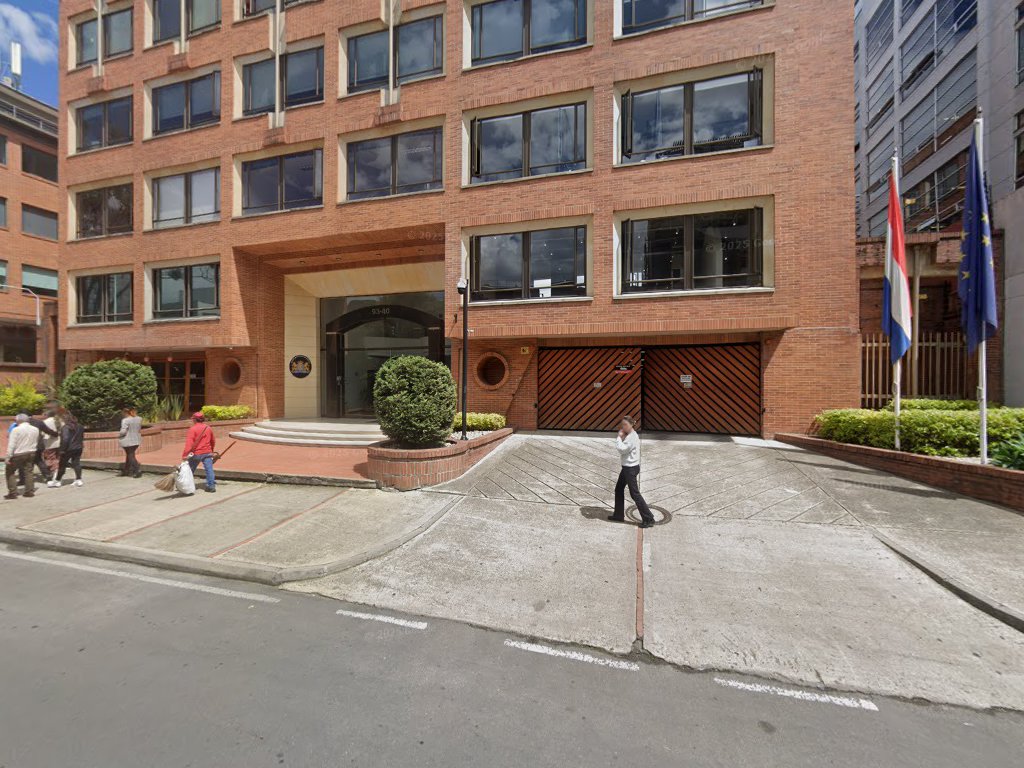 HALF Consultores — Bogotá